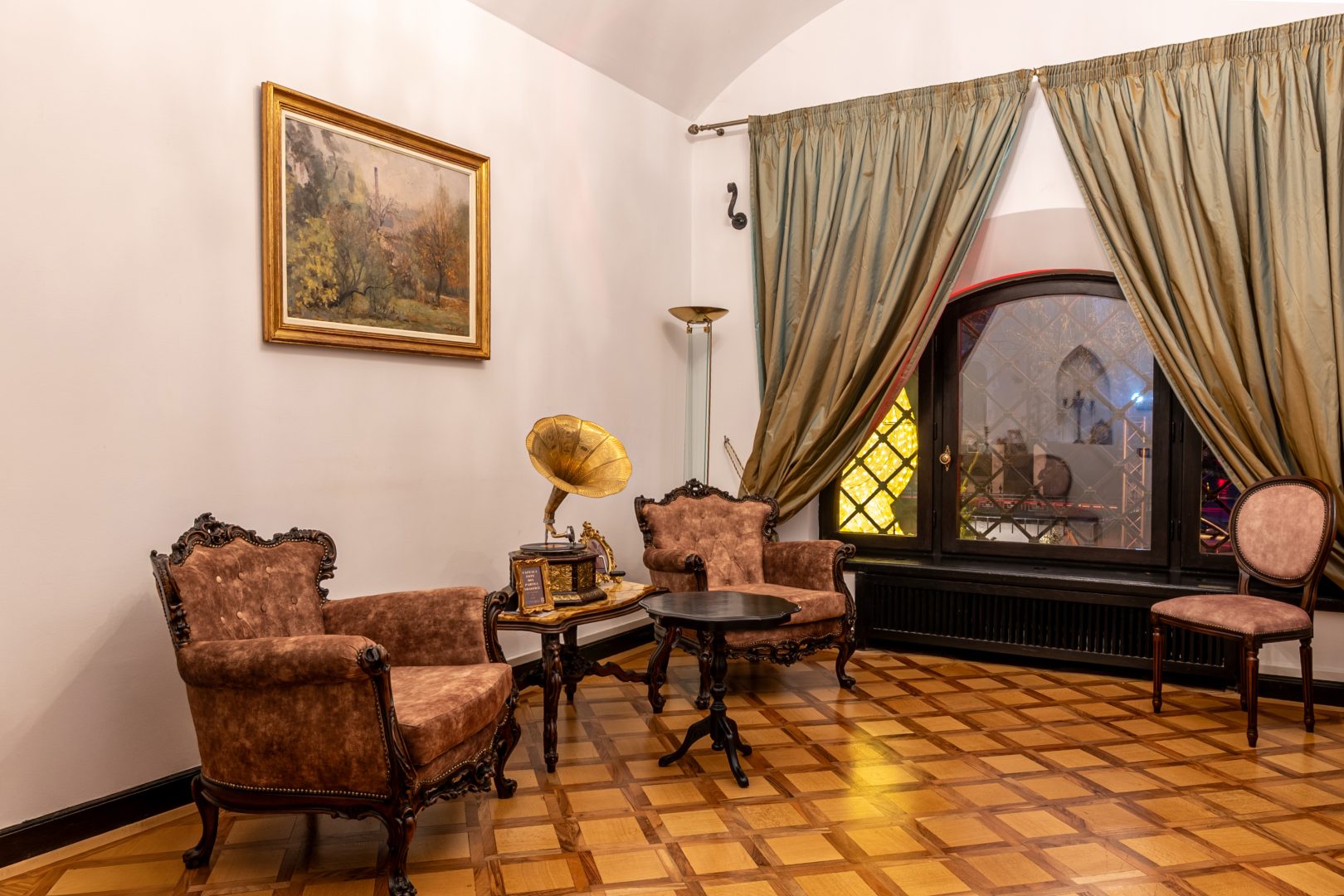 Casa Gheorghe Tătărescu din București: O istorie a memoriei politice și a continuității la EkoGroup Vila